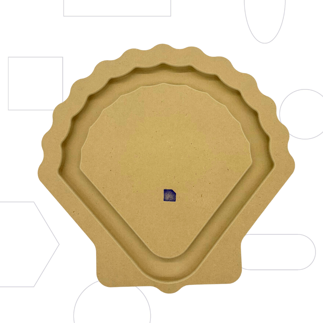 Wallie Scalloped Shell - 10"